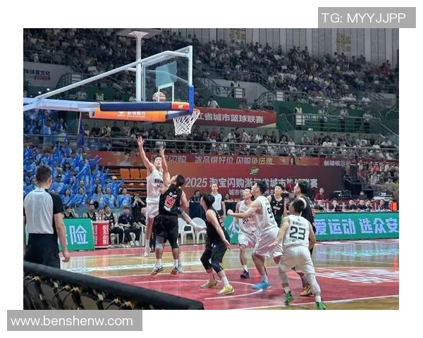 杭州排球队包夹战术分析与成败得失探讨